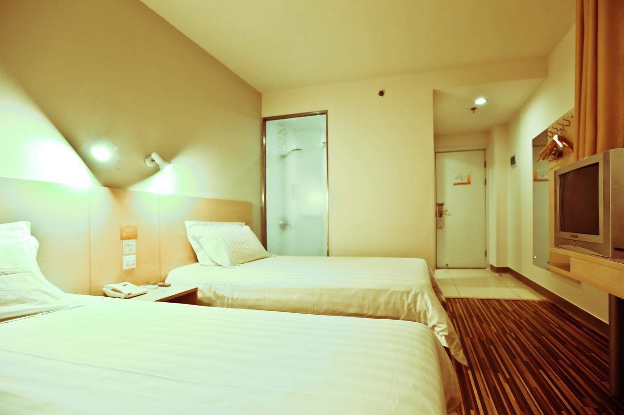 Jinjiang Inn Select Taiyuan Tongluowan Wuyi Road מראה חיצוני תמונה